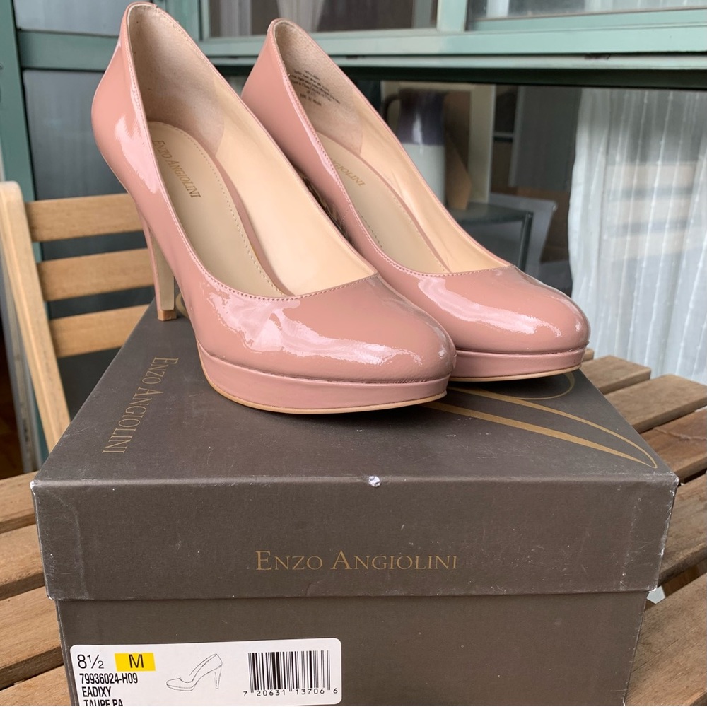 BNIB Enzo Angiolini ‘Dixy’ Platform Heels Pinky Taupe Patent Leather Size 8.5